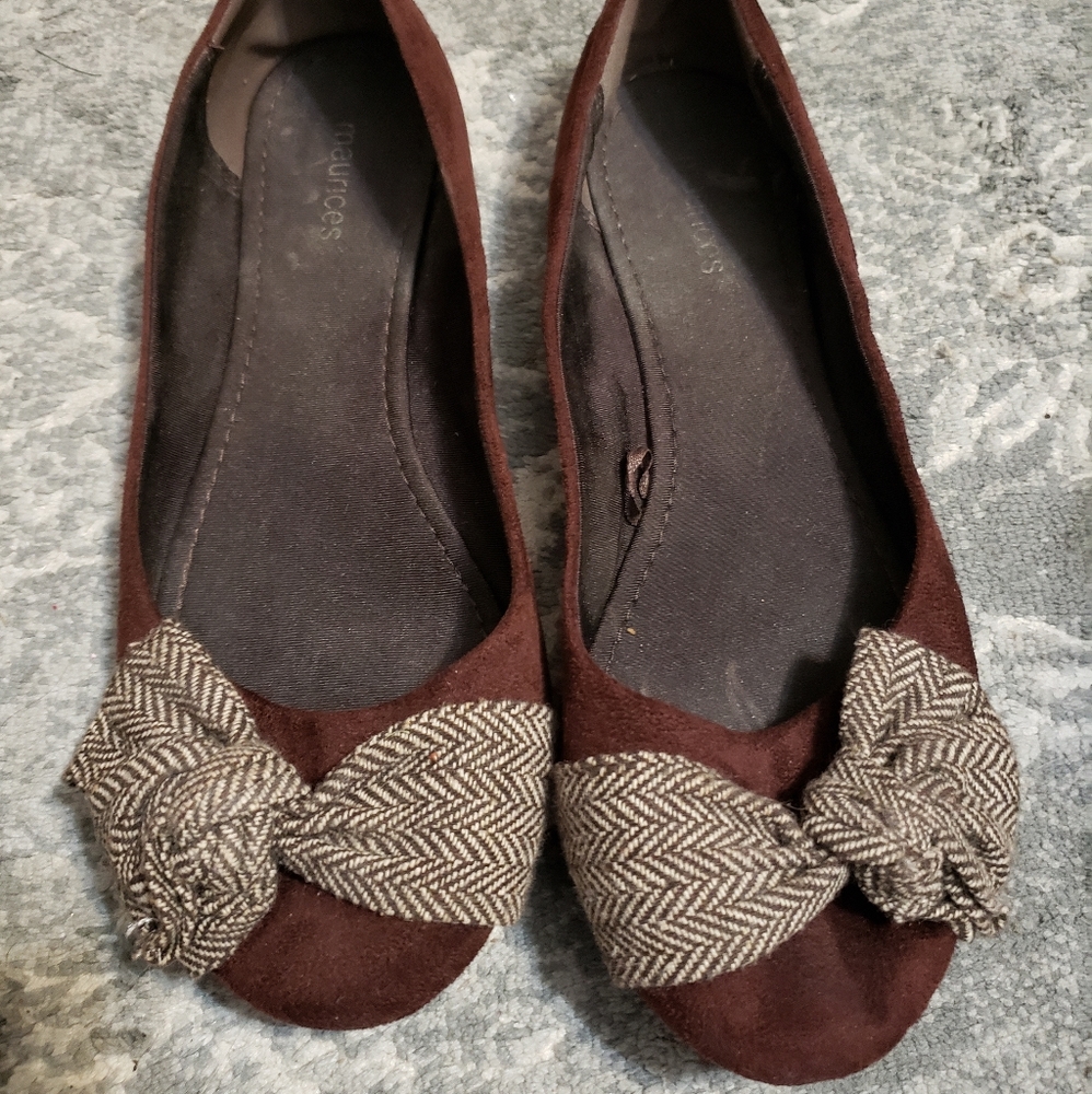 Maurices brown flats